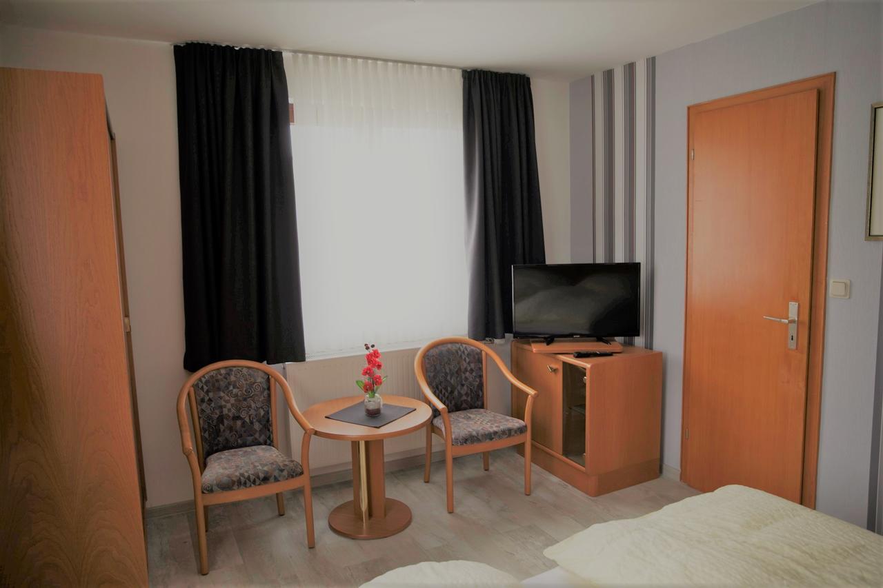 Gasthaus Zum Edertal Hotell Reddighausen Exteriör bild
