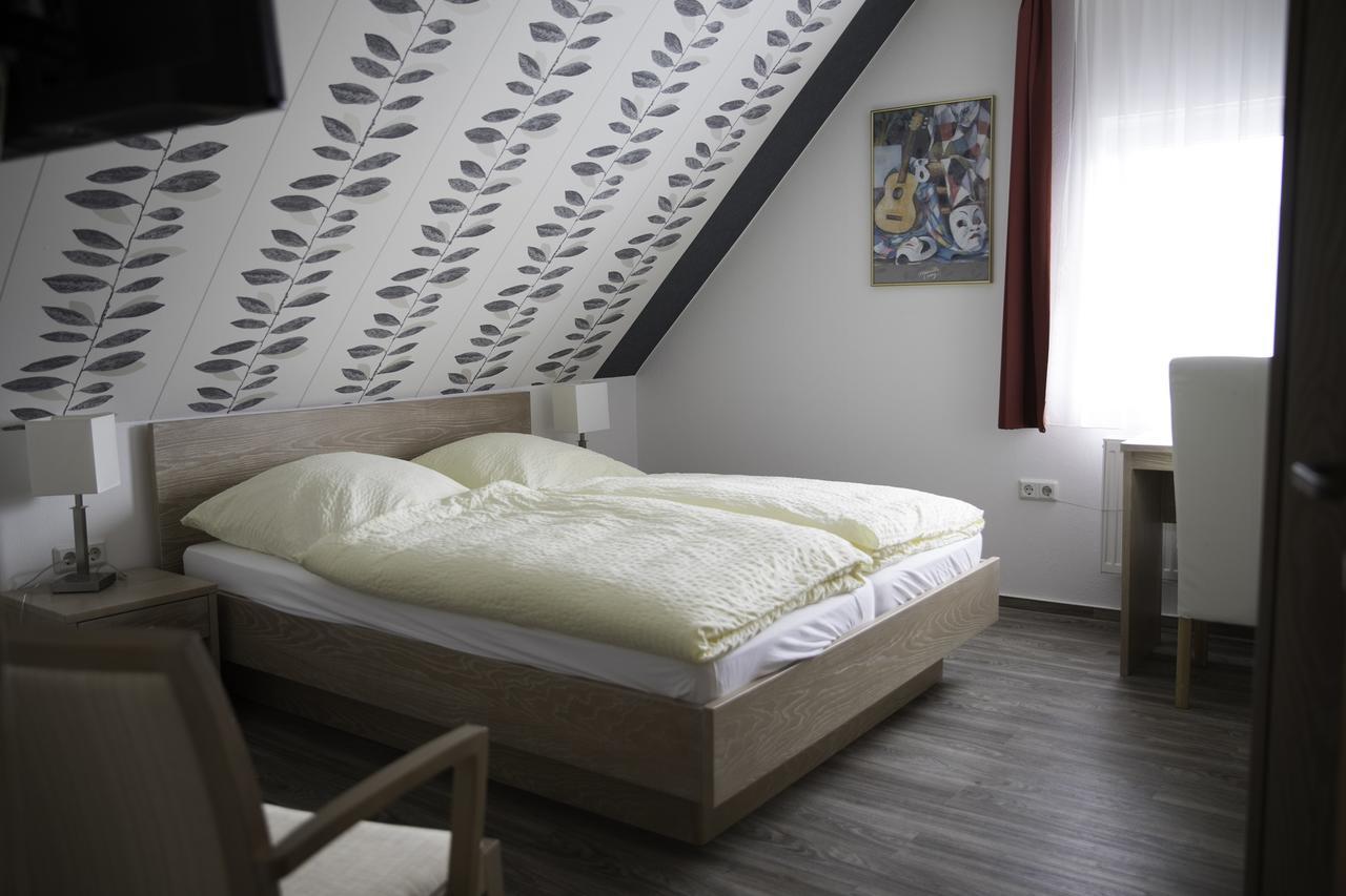 Gasthaus Zum Edertal Hotell Reddighausen Exteriör bild